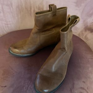 Womens brown sole society flat booties perfect condition. Worn a few times.